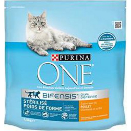 Purina One - Croquettes au poulet et blé pour chat stérilisé 1,5Kg